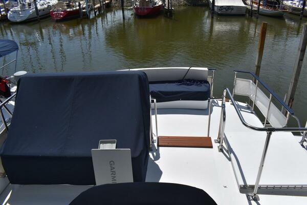 Beckoning 39ft Marinette Yacht For Sale