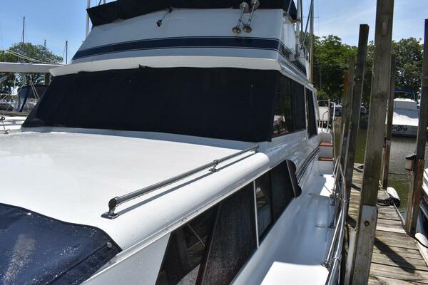 Beckoning 39ft Marinette Yacht For Sale