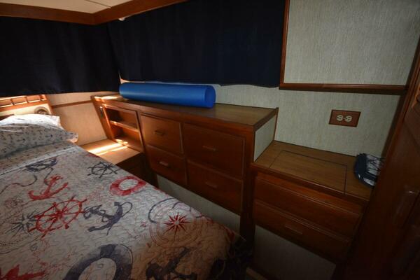 Beckoning 39ft Marinette Yacht For Sale