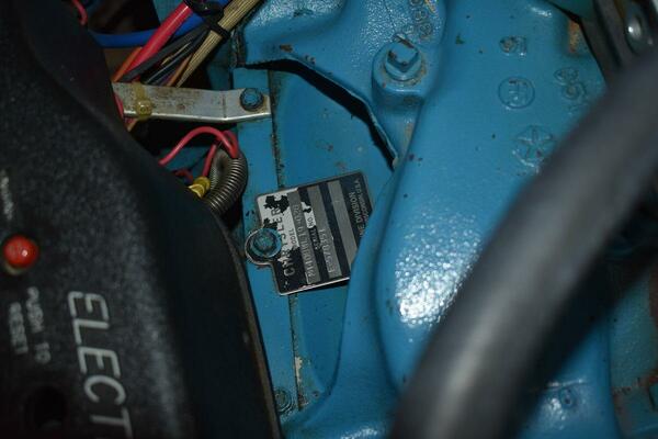 Beckoning 39ft Marinette Yacht For Sale