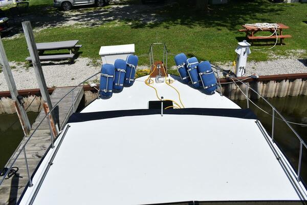Beckoning 39ft Marinette Yacht For Sale