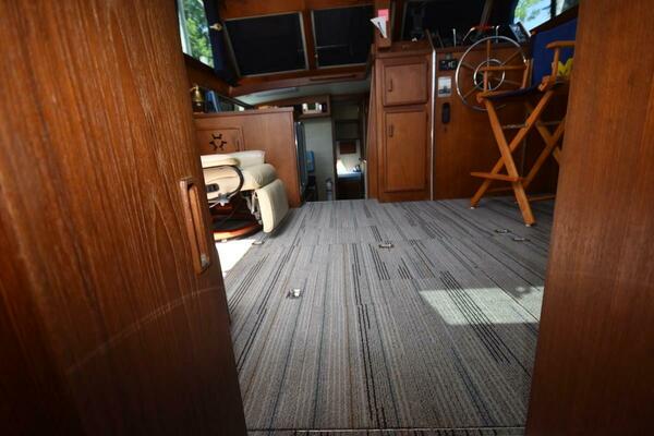 Beckoning 39ft Marinette Yacht For Sale