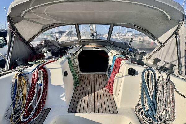 45ft Beneteau Yacht For Sale