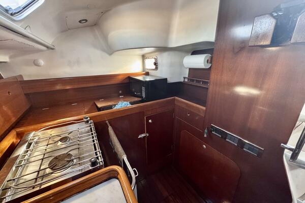 45ft Beneteau Yacht For Sale