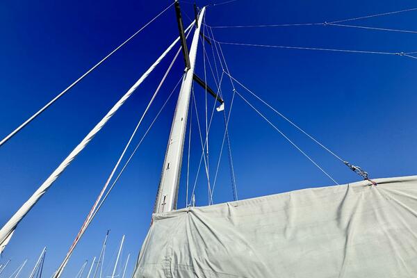 45ft Beneteau Yacht For Sale