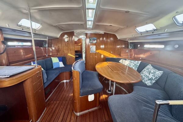 45ft Beneteau Yacht For Sale