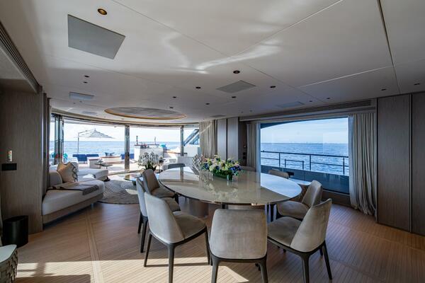 KING S LAIR 112ft Benetti Yacht For Sale