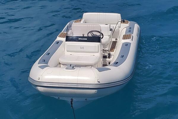 KING S LAIR 112ft Benetti Yacht For Sale