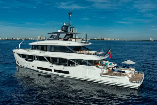 KING S LAIR 112ft Benetti Yacht For Sale