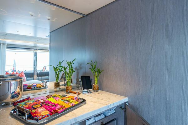 KING S LAIR 112ft Benetti Yacht For Sale