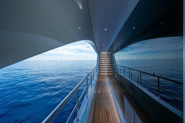 KING S LAIR 112ft Benetti Yacht For Sale