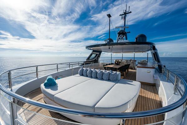 KING S LAIR 112ft Benetti Yacht For Sale