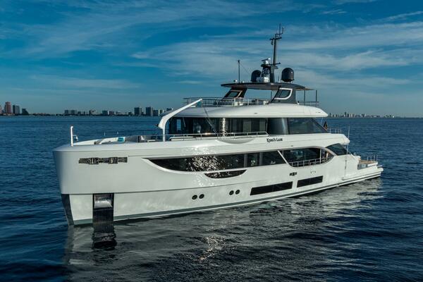 KING S LAIR 112ft Benetti Yacht For Sale
