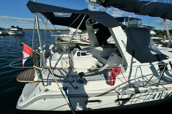AVANTI 43ft Hunter Yacht For Sale