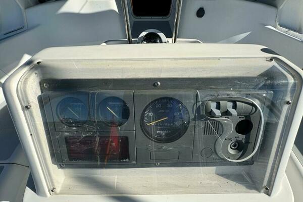 AVANTI 43ft Hunter Yacht For Sale