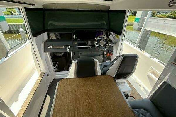 Axopar 37 XC Cross Cabin Yacht For Sale