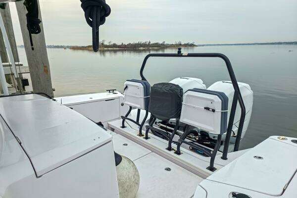 Axopar 37 XC Cross Cabin Yacht For Sale