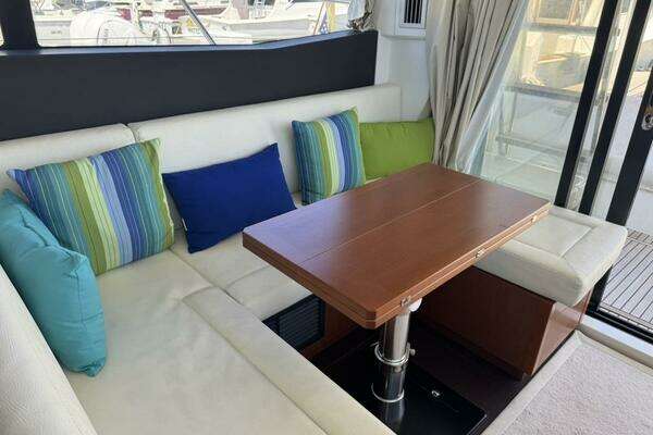 Jeanneau  Yacht For Sale