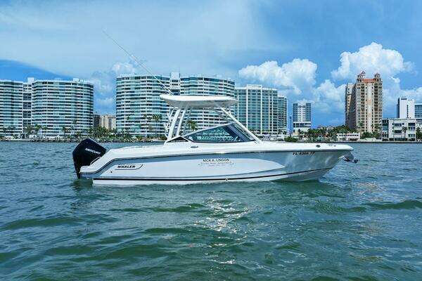 24-ft-Boston Whaler-2023-240 Vantage-Sarasota Florida United States yacht for sale