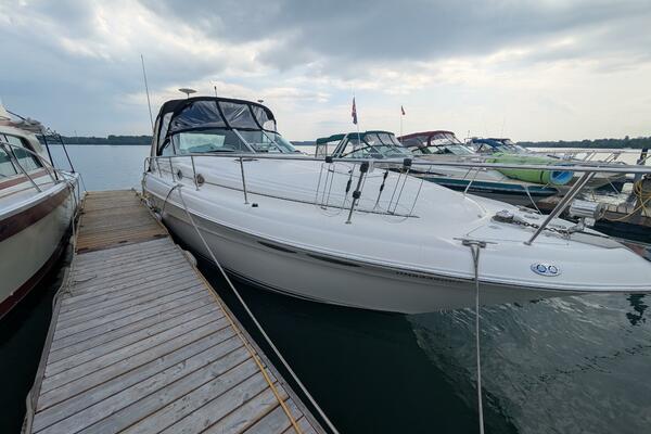 Lucia 34ft Sea Ray Yacht For Sale