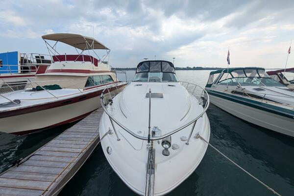 Lucia 34ft Sea Ray Yacht For Sale