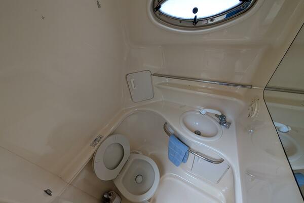 Lucia 34ft Sea Ray Yacht For Sale