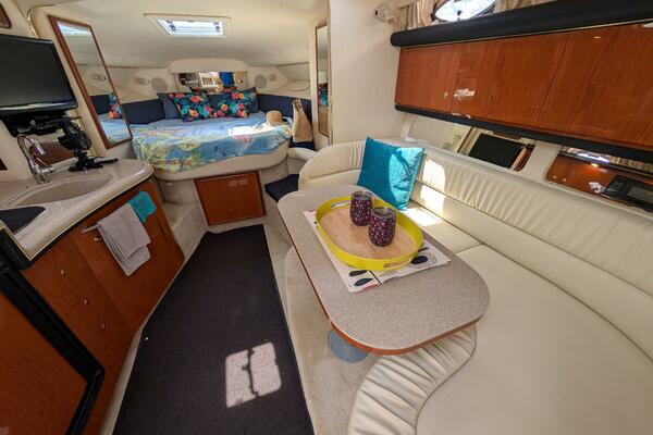 Lucia 34ft Sea Ray Yacht For Sale
