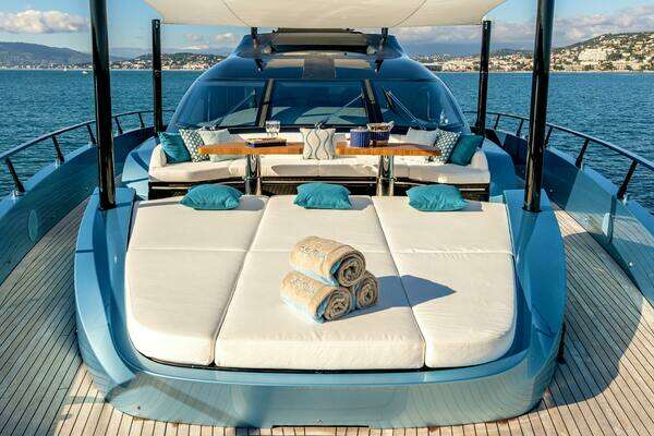 Overmarine  Yacht For Sale