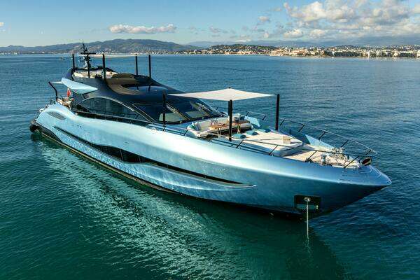 Overmarine  Yacht For Sale