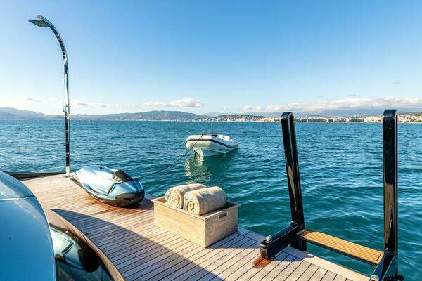 Overmarine  Yacht For Sale