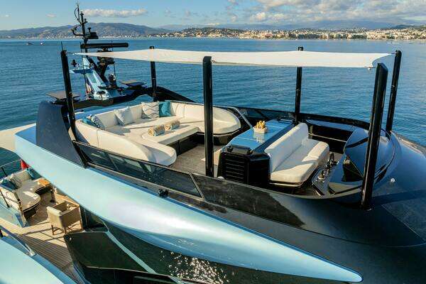 Overmarine  Yacht For Sale