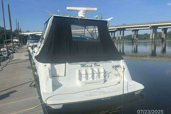 Photo of the 2000 Trojan 400 "Missy Von"