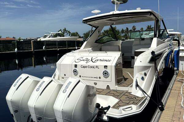Sea Ray 320 OB Yacht For Sale
