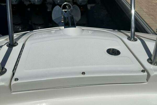 Sea Ray 320 OB Yacht For Sale