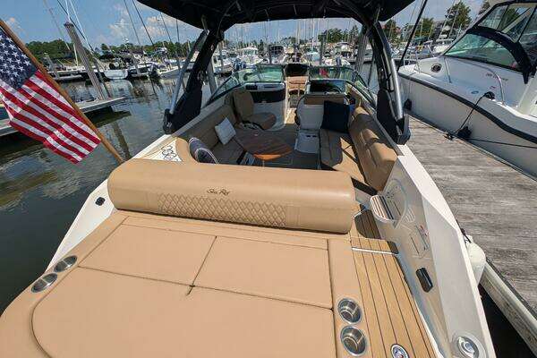2023 Sea Ray 28
