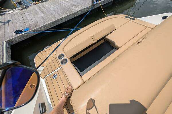 2023 Sea Ray 28