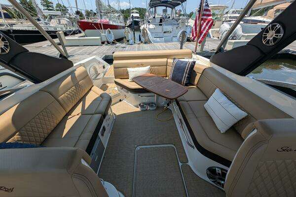 2023 Sea Ray 28