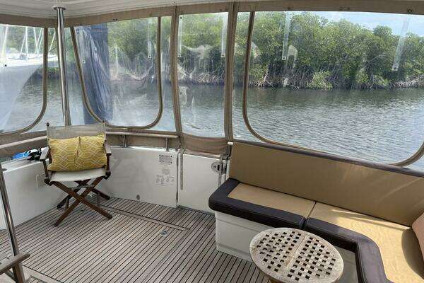 Beneteau 44 Swift Trawler Yacht For Sale