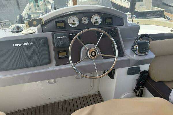 Beneteau 44 Swift Trawler Yacht For Sale
