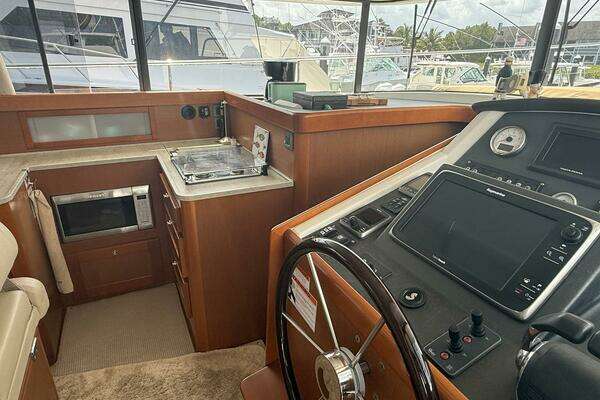 Beneteau 44 Swift Trawler Yacht For Sale