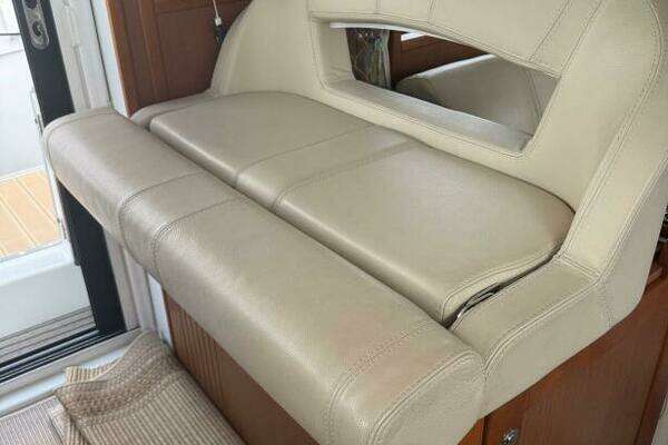 Beneteau 44 Swift Trawler Yacht For Sale