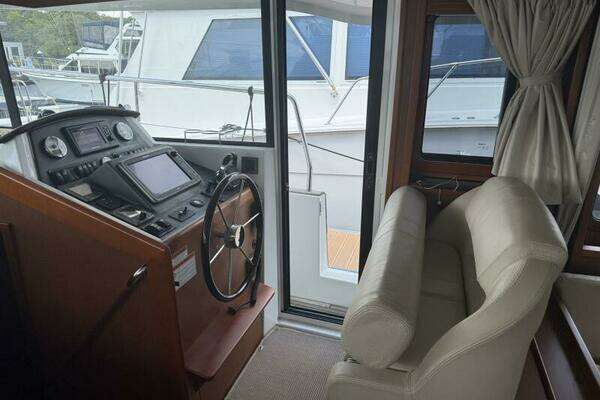 Beneteau 44 Swift Trawler Yacht For Sale