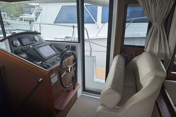 Beneteau 44 Swift Trawler Yacht For Sale