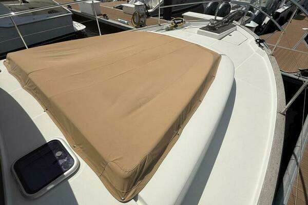 Beneteau 44 Swift Trawler Yacht For Sale