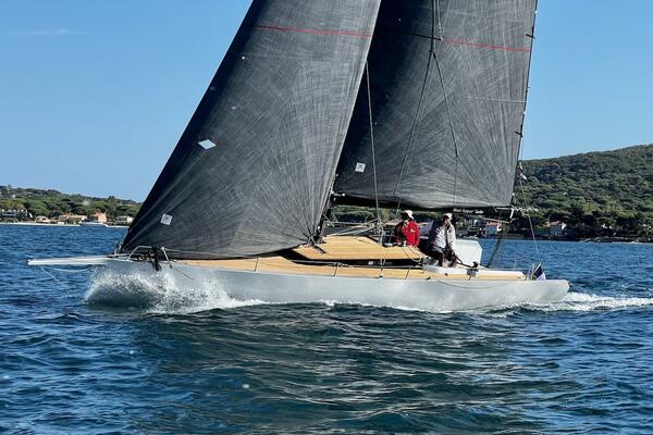 37ft Black Pepper Yacht For Sale 37ft Black Pepper Yacht For Sale