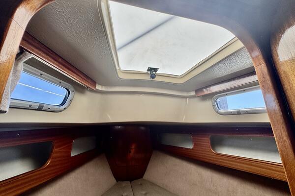 30ft LM Yacht For Sale
