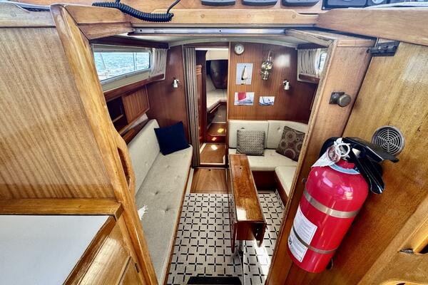 30ft LM Yacht For Sale