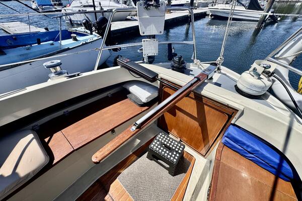 30ft LM Yacht For Sale