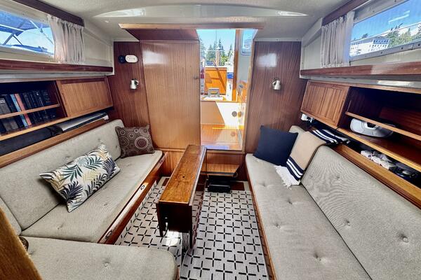 30ft LM Yacht For Sale