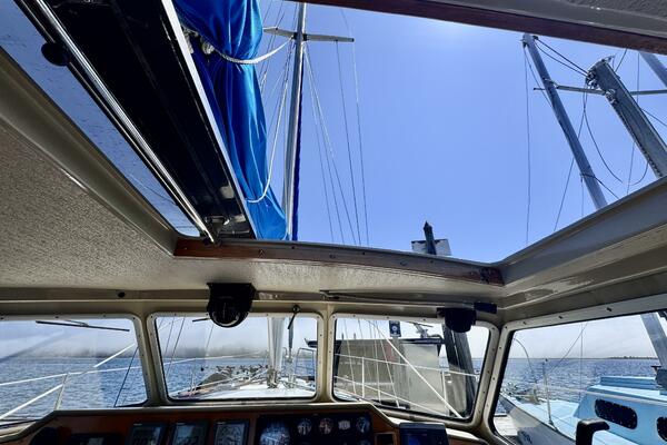 30ft LM Yacht For Sale